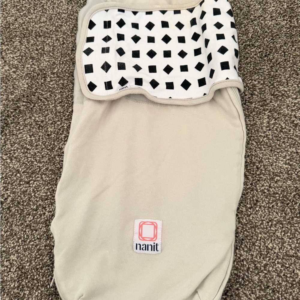 Nanit Kids Pajamas Sleep Sack - Cream and Black